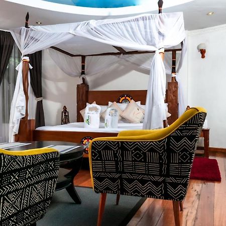 Poa Place Resort & Hotel - Where Nature Meets Comfort Eldoret Eksteriør billede