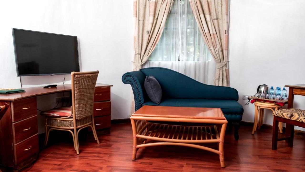 Poa Place Resort & Hotel - Where Nature Meets Comfort Eldoret Eksteriør billede