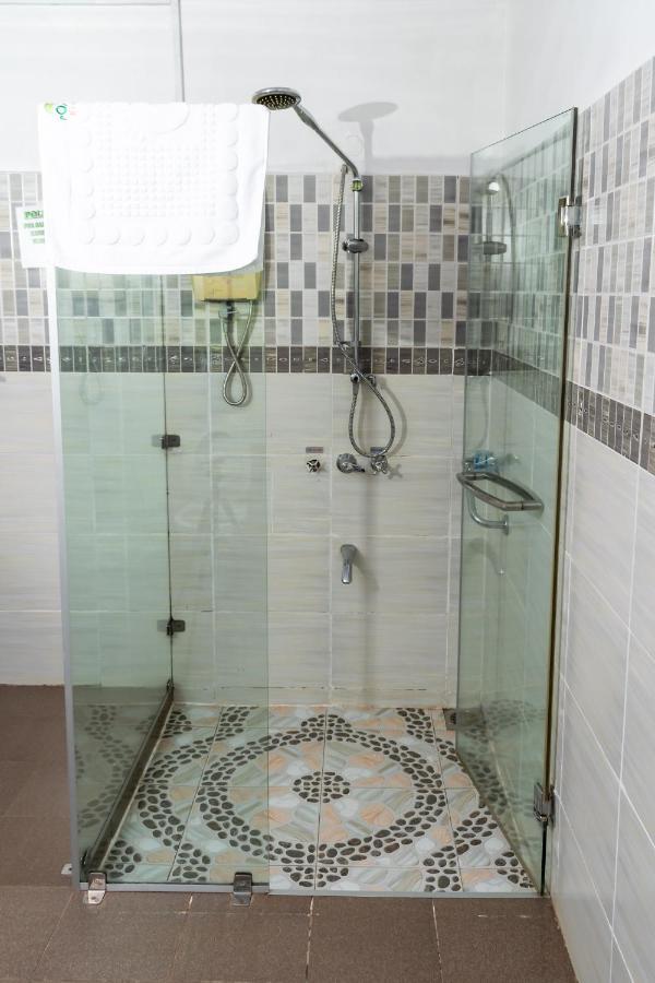 Poa Place Resort & Hotel - Where Nature Meets Comfort Eldoret Eksteriør billede