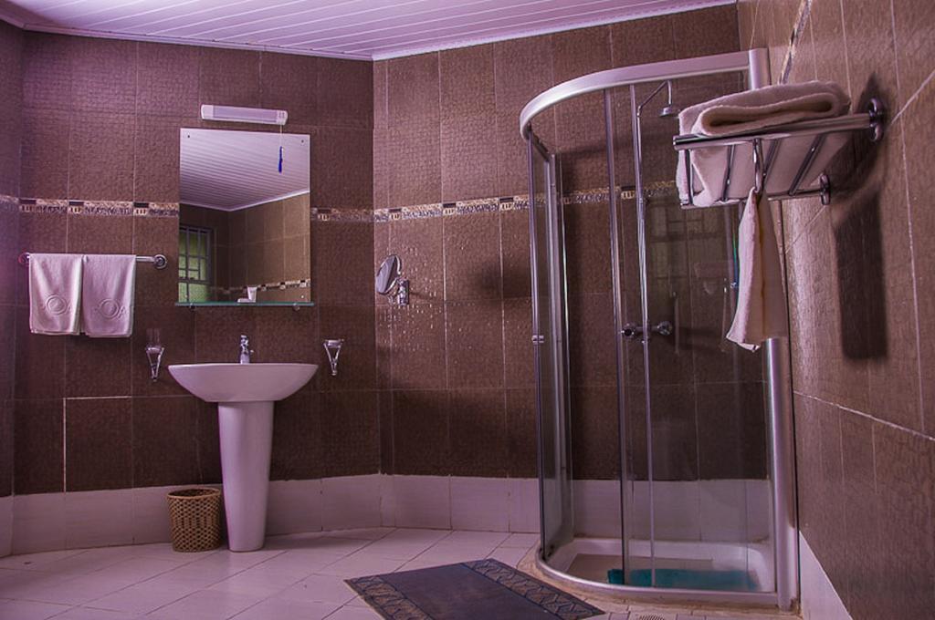 Poa Place Resort & Hotel - Where Nature Meets Comfort Eldoret Eksteriør billede