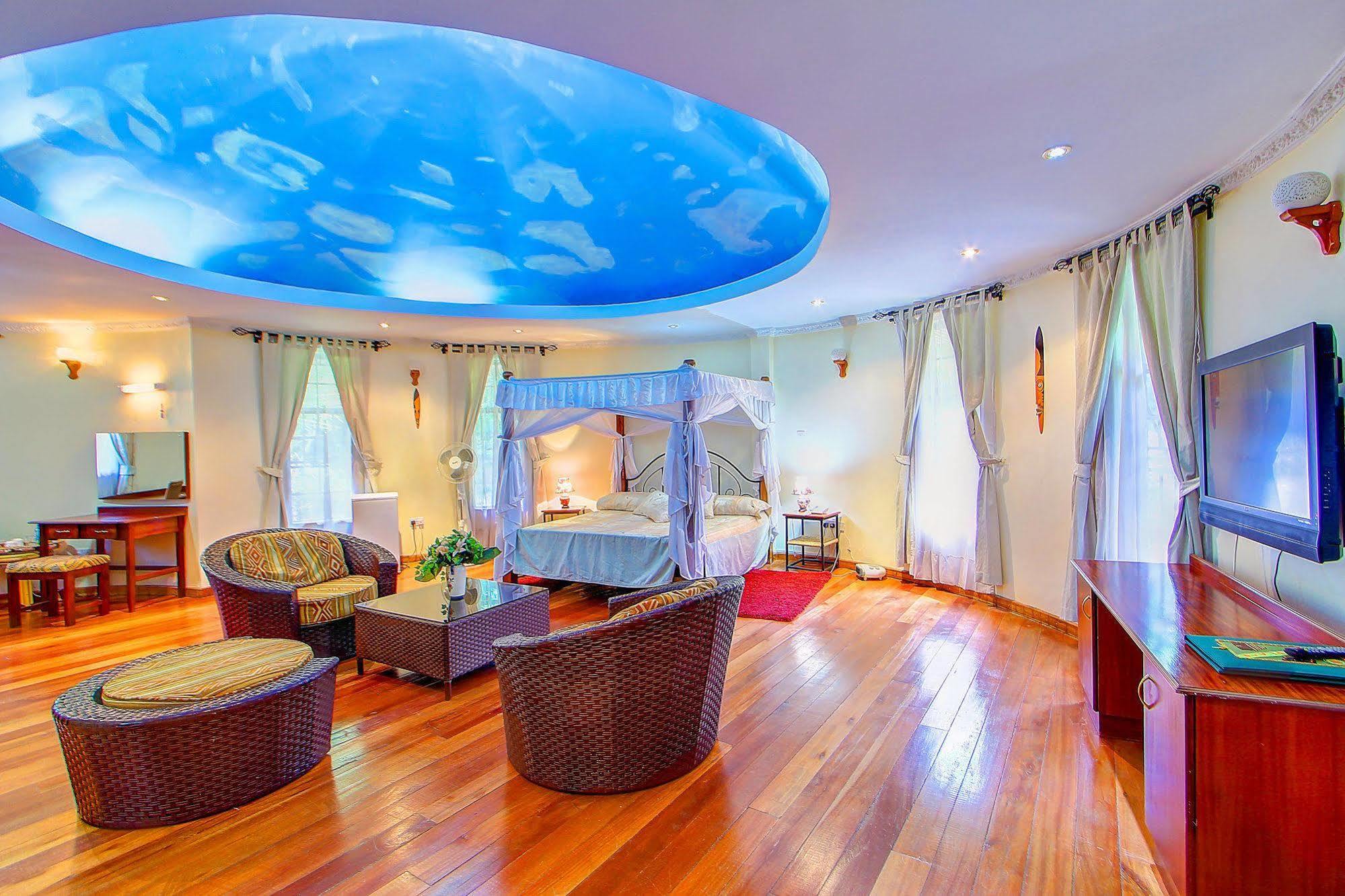 Poa Place Resort & Hotel - Where Nature Meets Comfort Eldoret Eksteriør billede