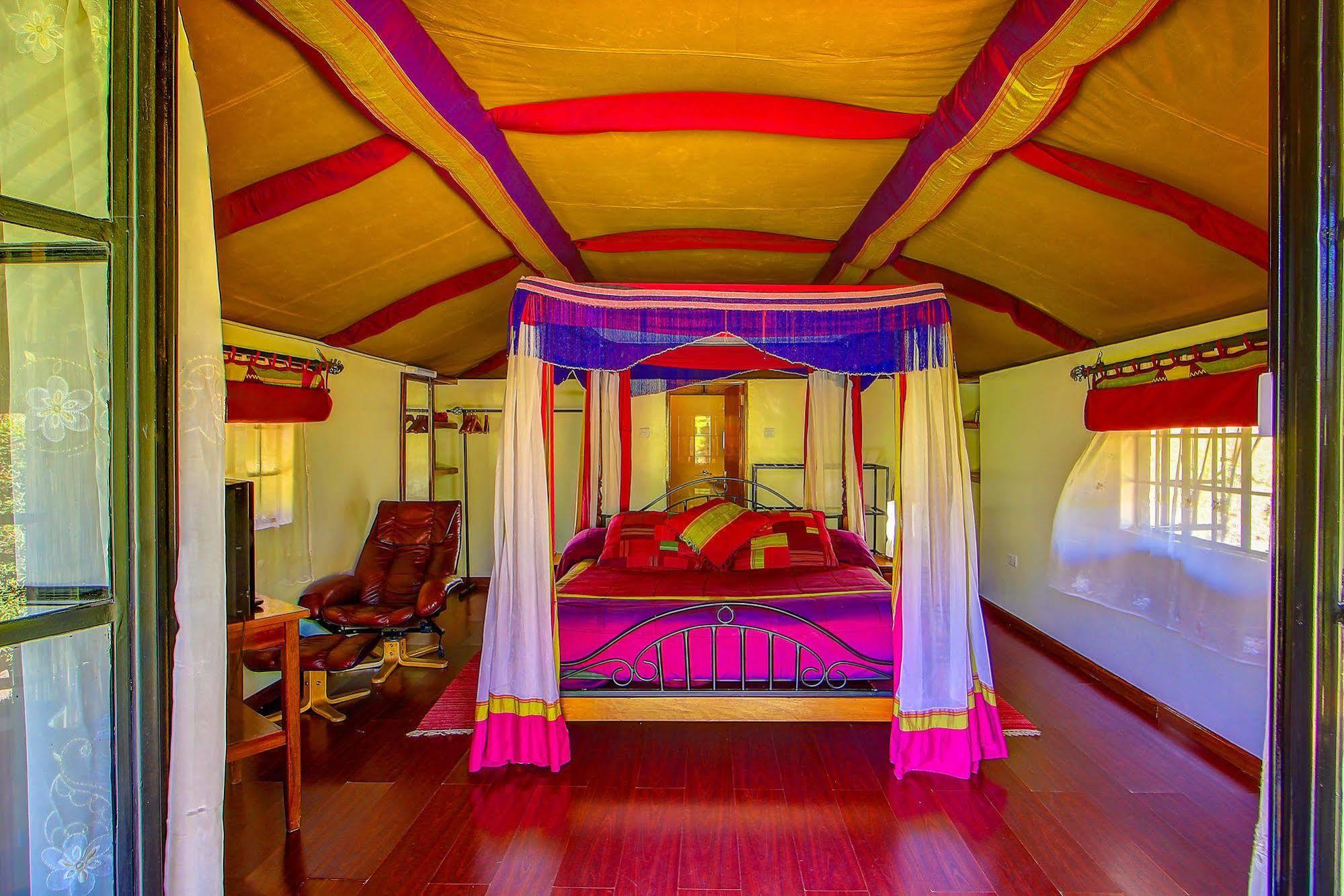 Poa Place Resort & Hotel - Where Nature Meets Comfort Eldoret Eksteriør billede