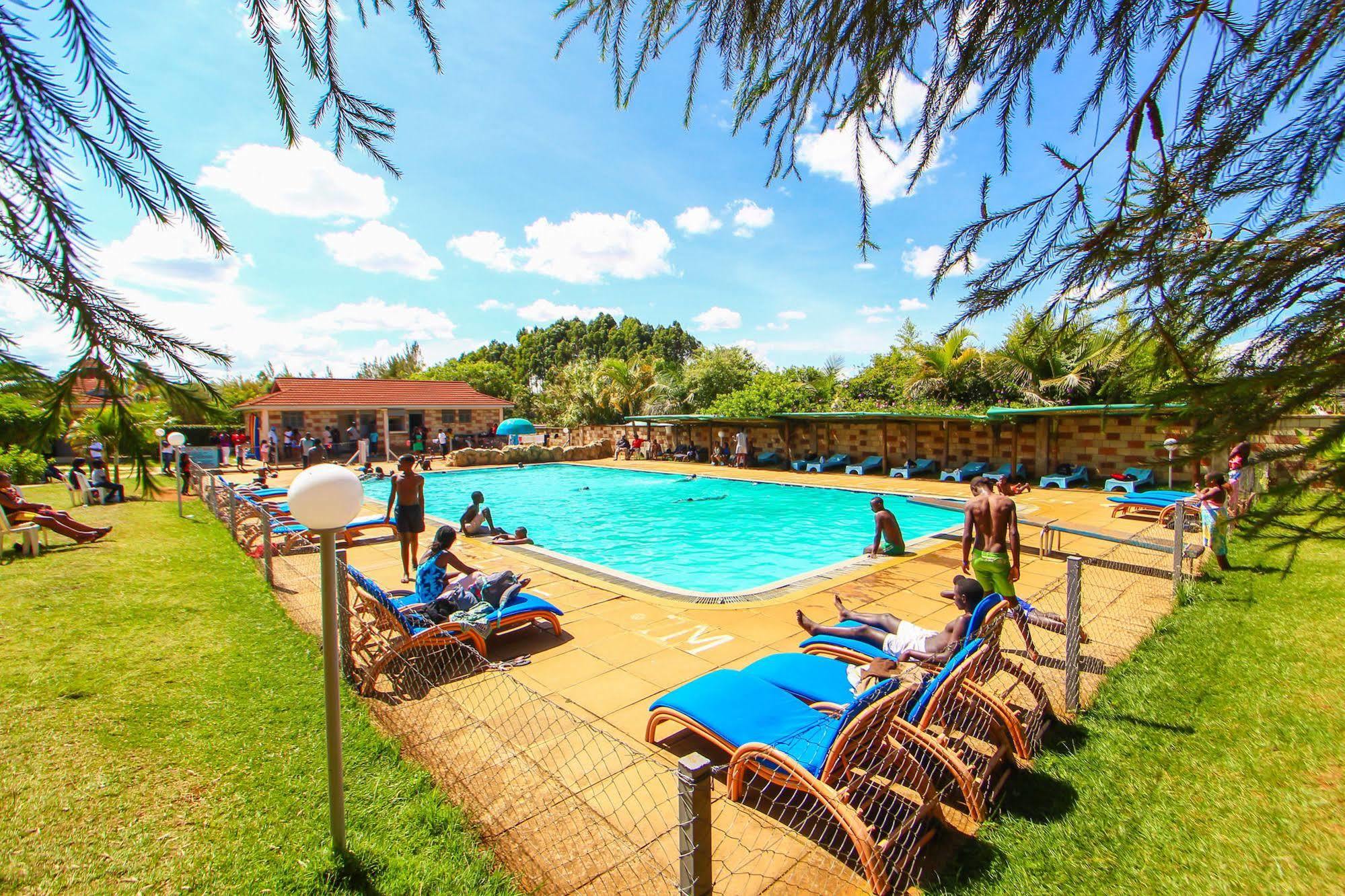 Poa Place Resort & Hotel - Where Nature Meets Comfort Eldoret Eksteriør billede